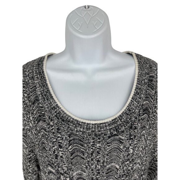 Lane Bryant Womens Black & White Knit Sweater With Flared Cuffs Size 22/24 - Picture 2 of 11